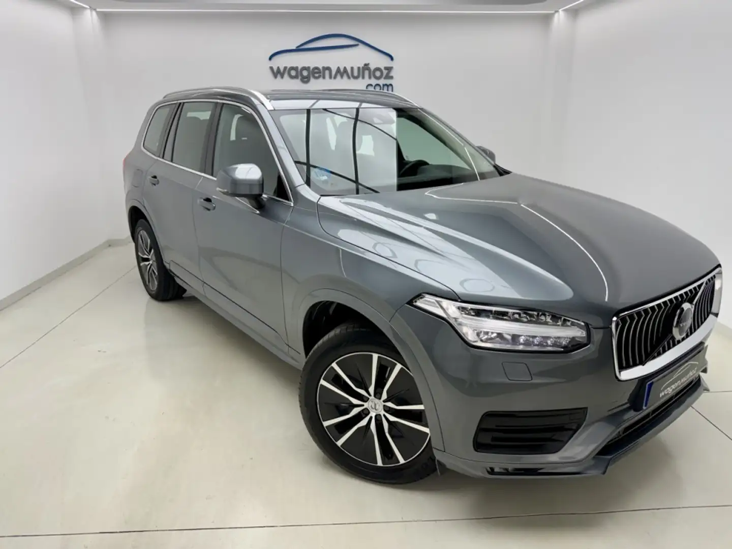 Volvo XC90 B5 Business Plus 7pl. AWD Aut. Gris - 2