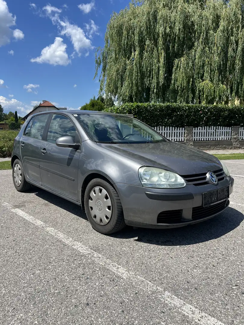 Volkswagen Golf 5 Trendline 1,9 TDi - 1