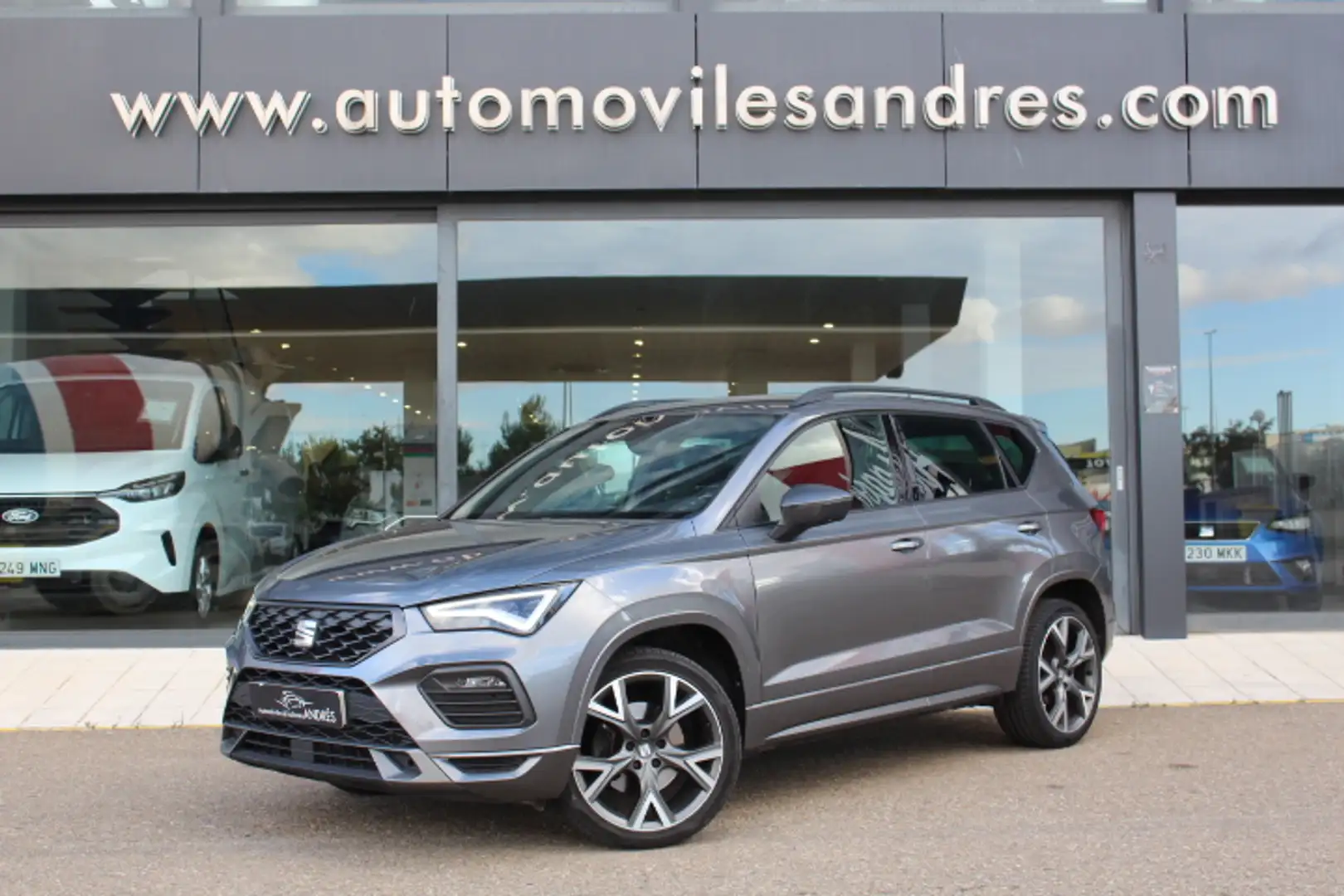 SEAT Ateca 2.0TDI CR S&S FR DSG 150 Gris - 1