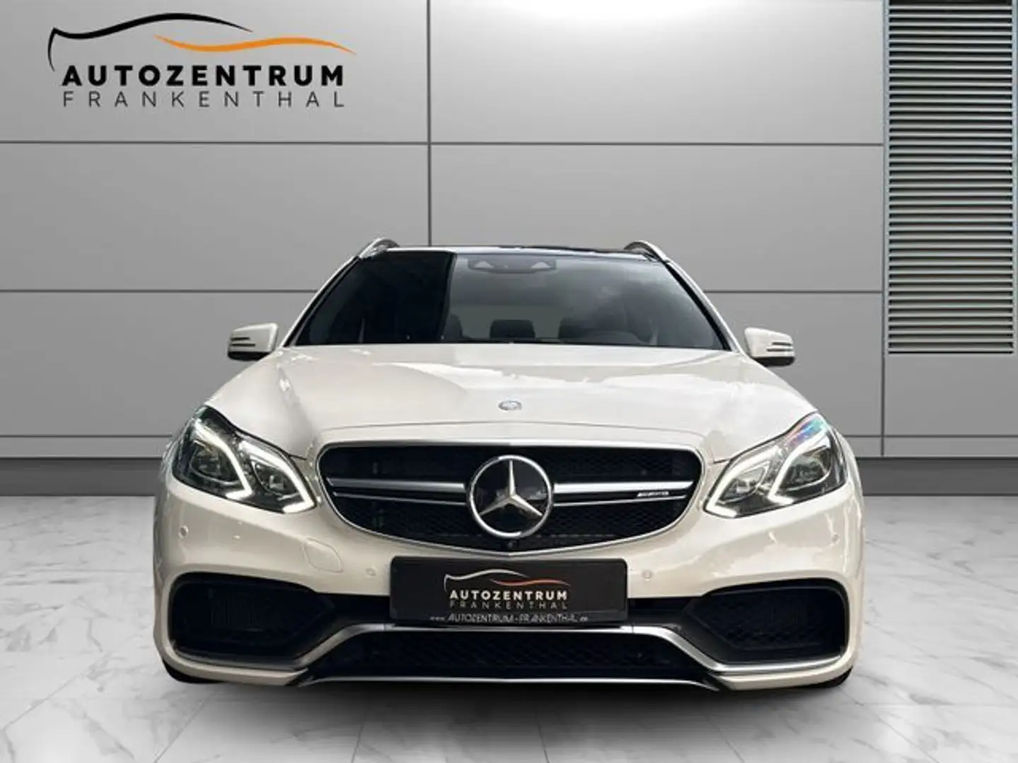 Mercedes-Benz E 63 AMG E 63 S AMG T 4Matic KERAMIK B&O DISTR DRIVERS CA Blanc - 2