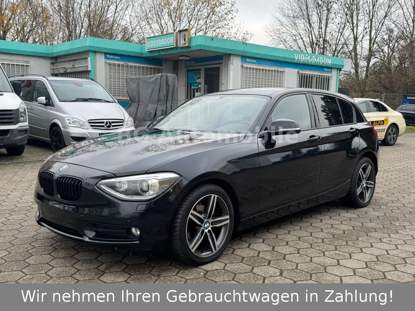 BMW 116 1 Limousine 6-trg. 116 d Sport Line*Xenon* Noir - 1