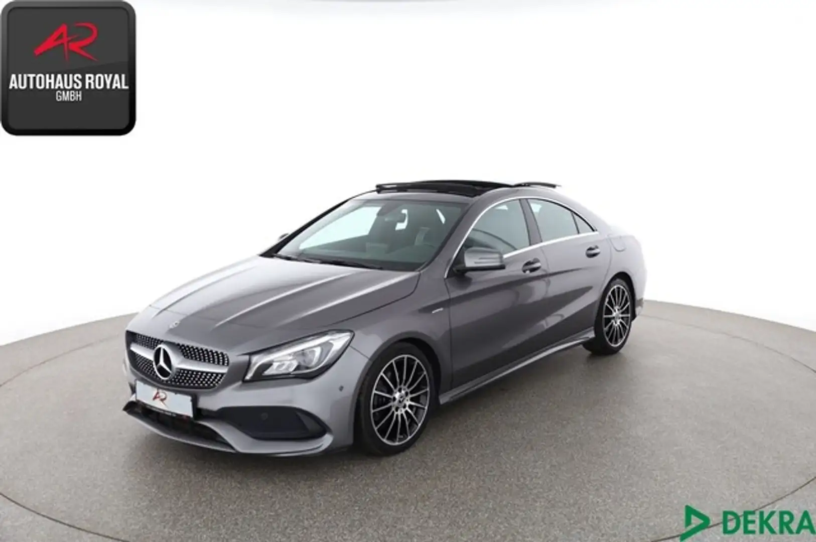 Mercedes-Benz CLA 180 AMG WHITE ART EDITION PANORAMA,1.HAND,SH Šedá - 1