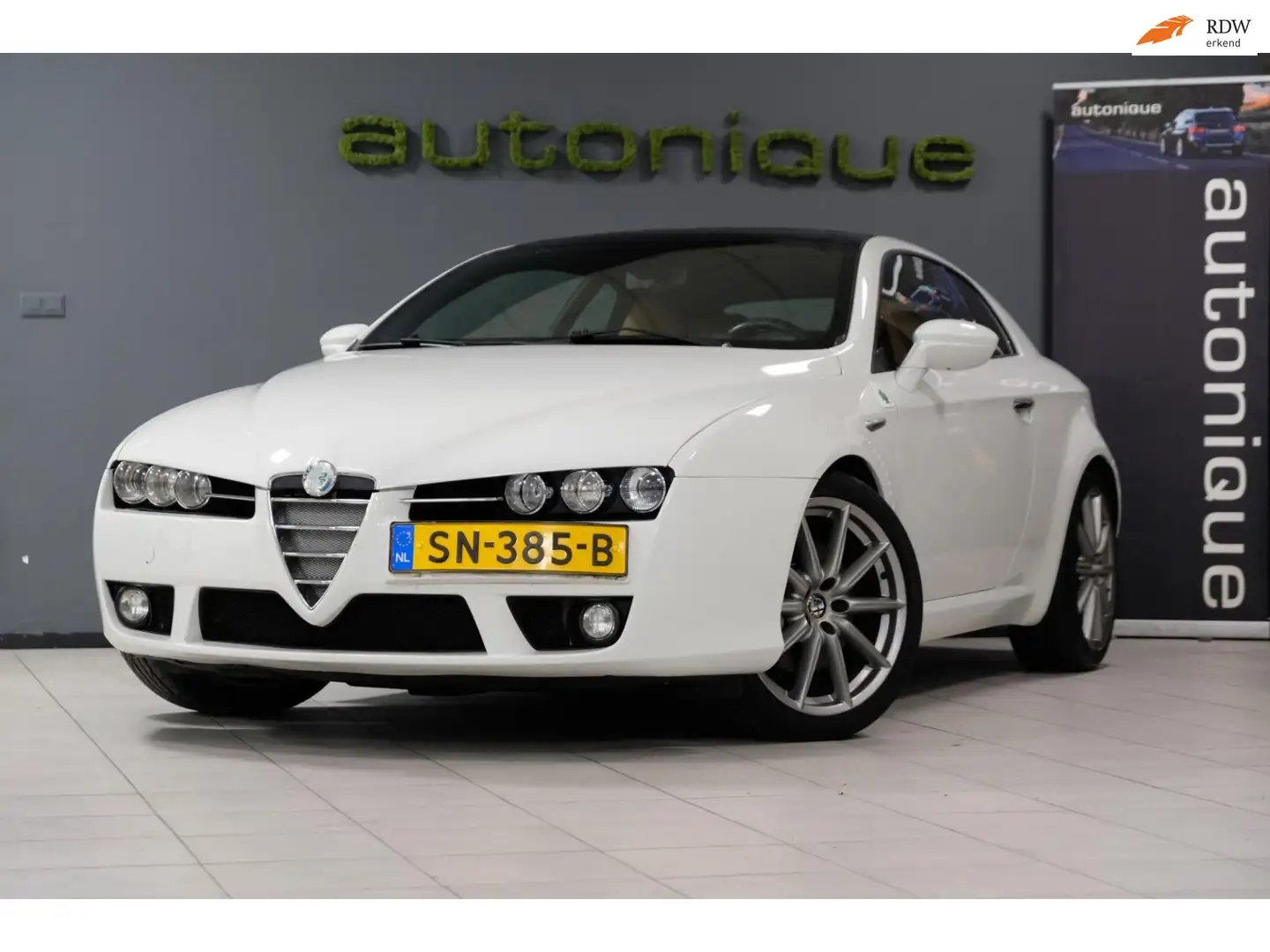 Alfa Romeo Brera 1.7 T SkyWindow 200pk Weiß - 1
