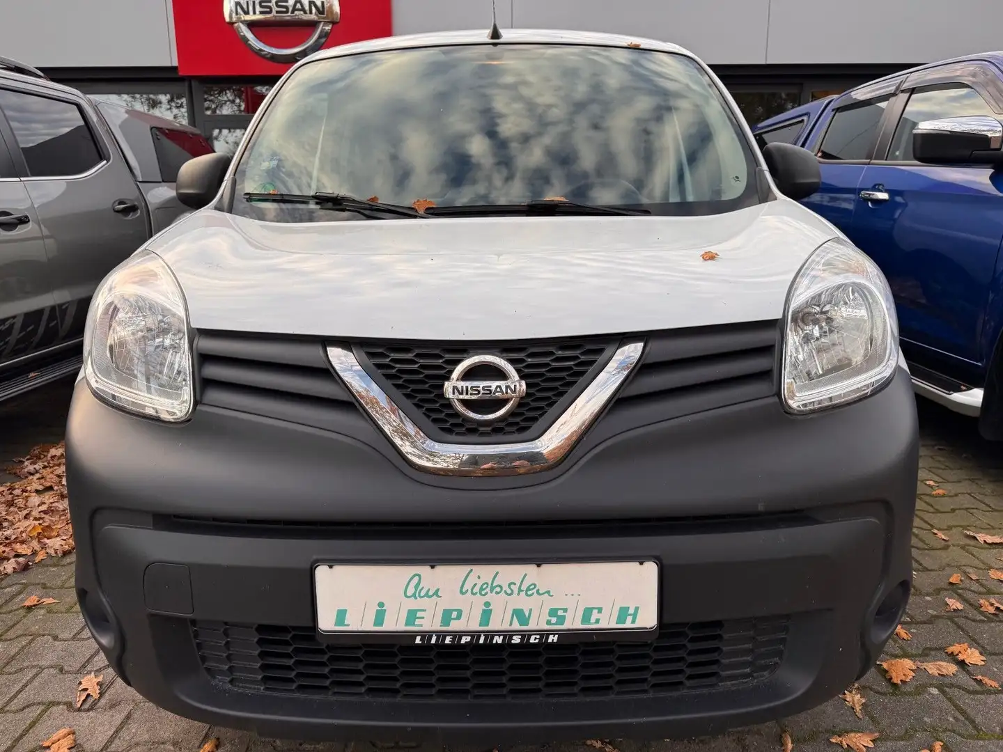 Nissan NV250 Kastenwagen L1H1 2,0t Comfort Weiß - 2