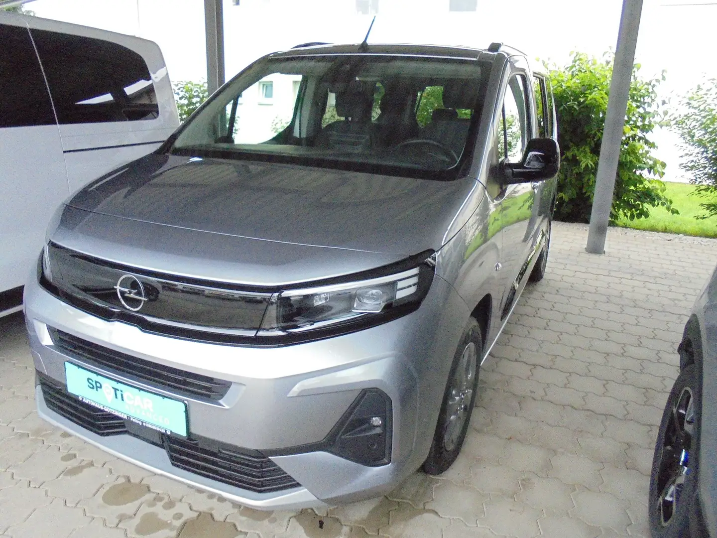 Opel Combo GS Sitzheizung Navi Rückfahrkamera Grau - 1