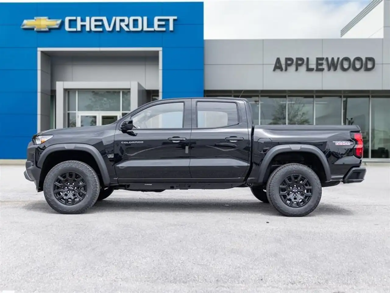 Chevrolet Colorado снимка Chevrolet Colorado