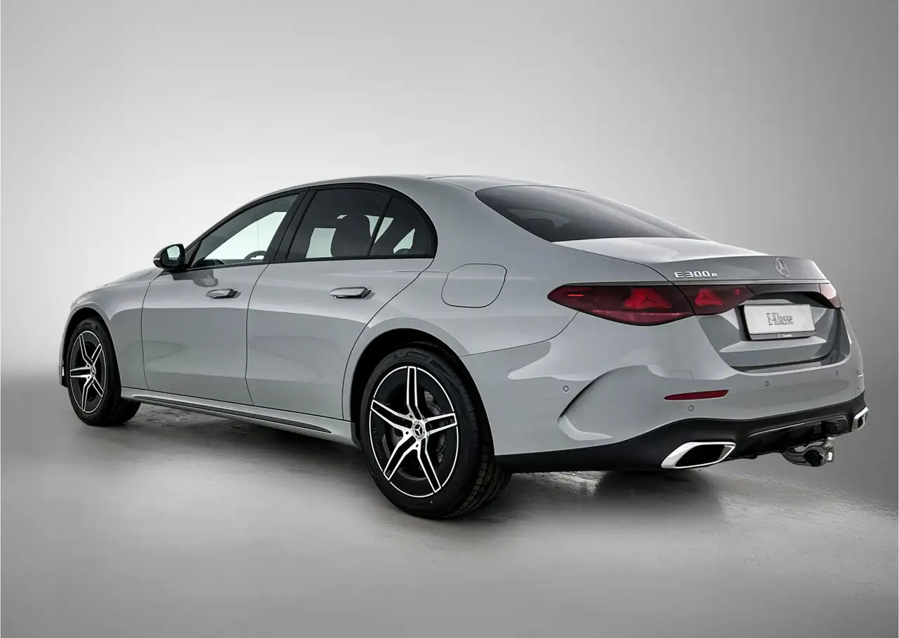 Mercedes-Benz E-Class 2026 — фото 13