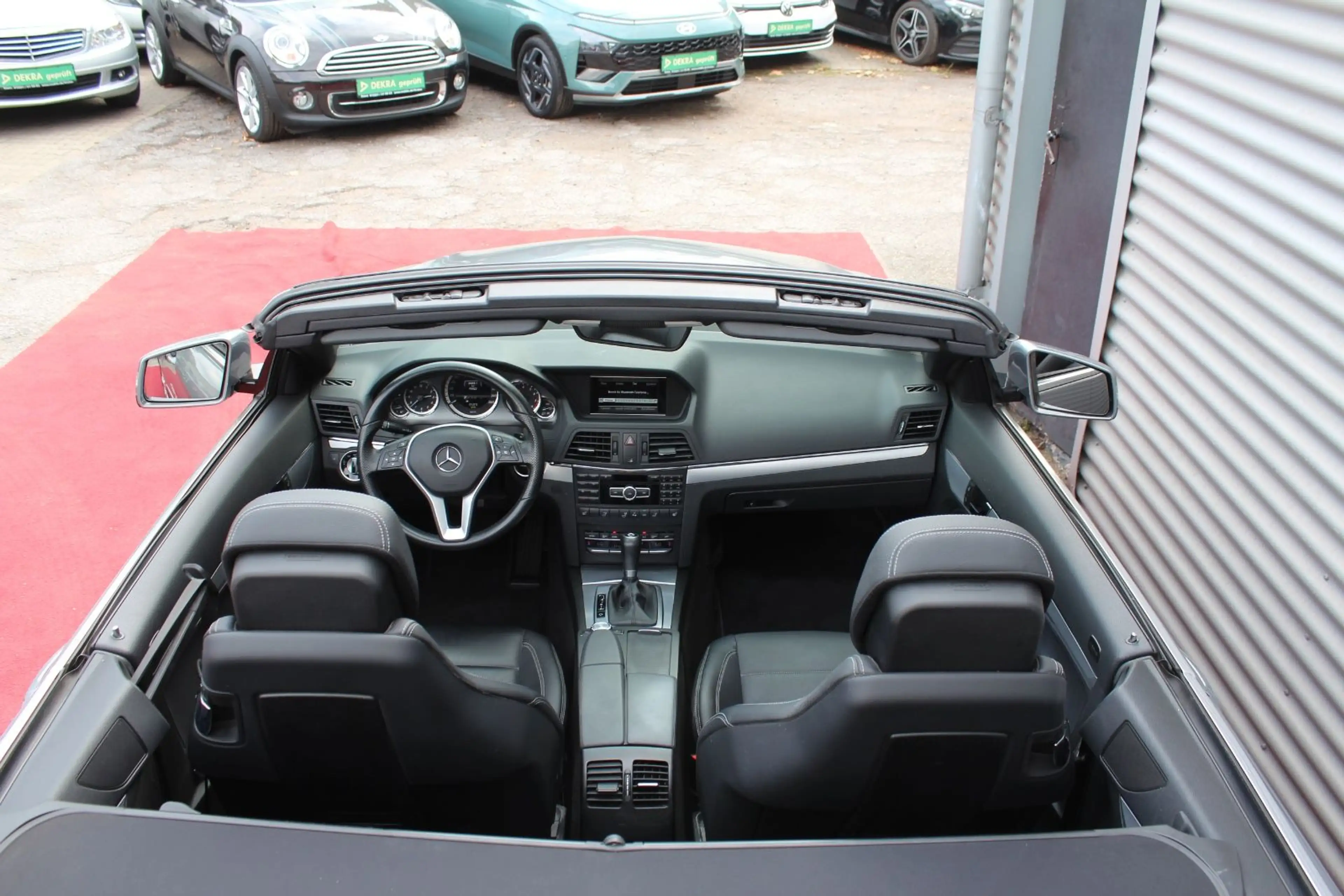 Mercedes-Benz E 250 CABRIO AUTOMATIK KLIMA LEDER NAVI AHK 2.Hd — photo 14
