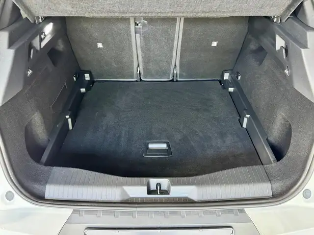 Opel Grandland view 23