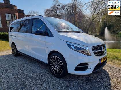 Mercedes-Benz Vito 111 CDI Lang AMG 3-zits/LED/6-bak/LEER/19"