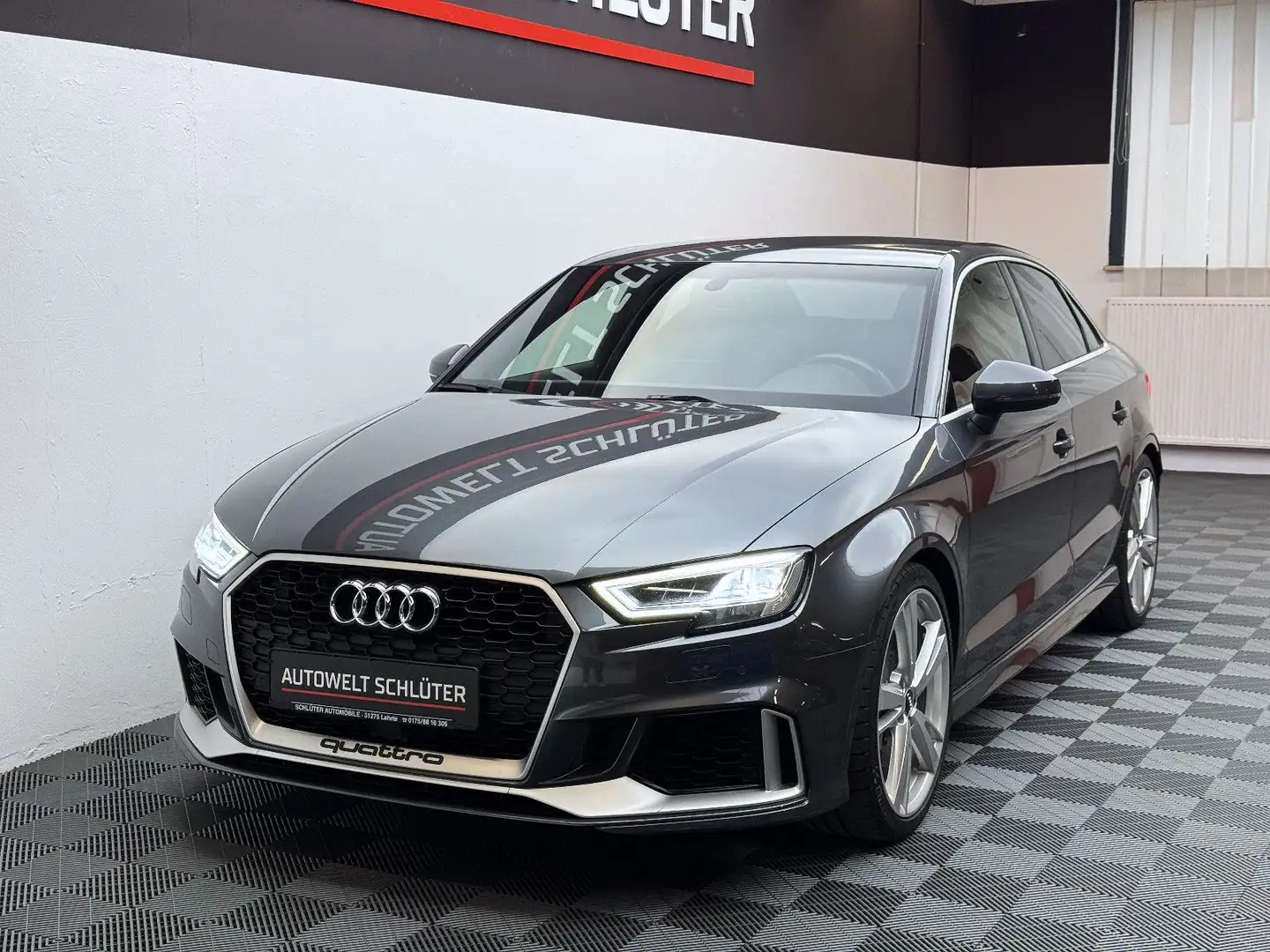 Audi RS3 Limousine 2.5 TFSI quattro *ABT 500PS*ACC Grau - 1
