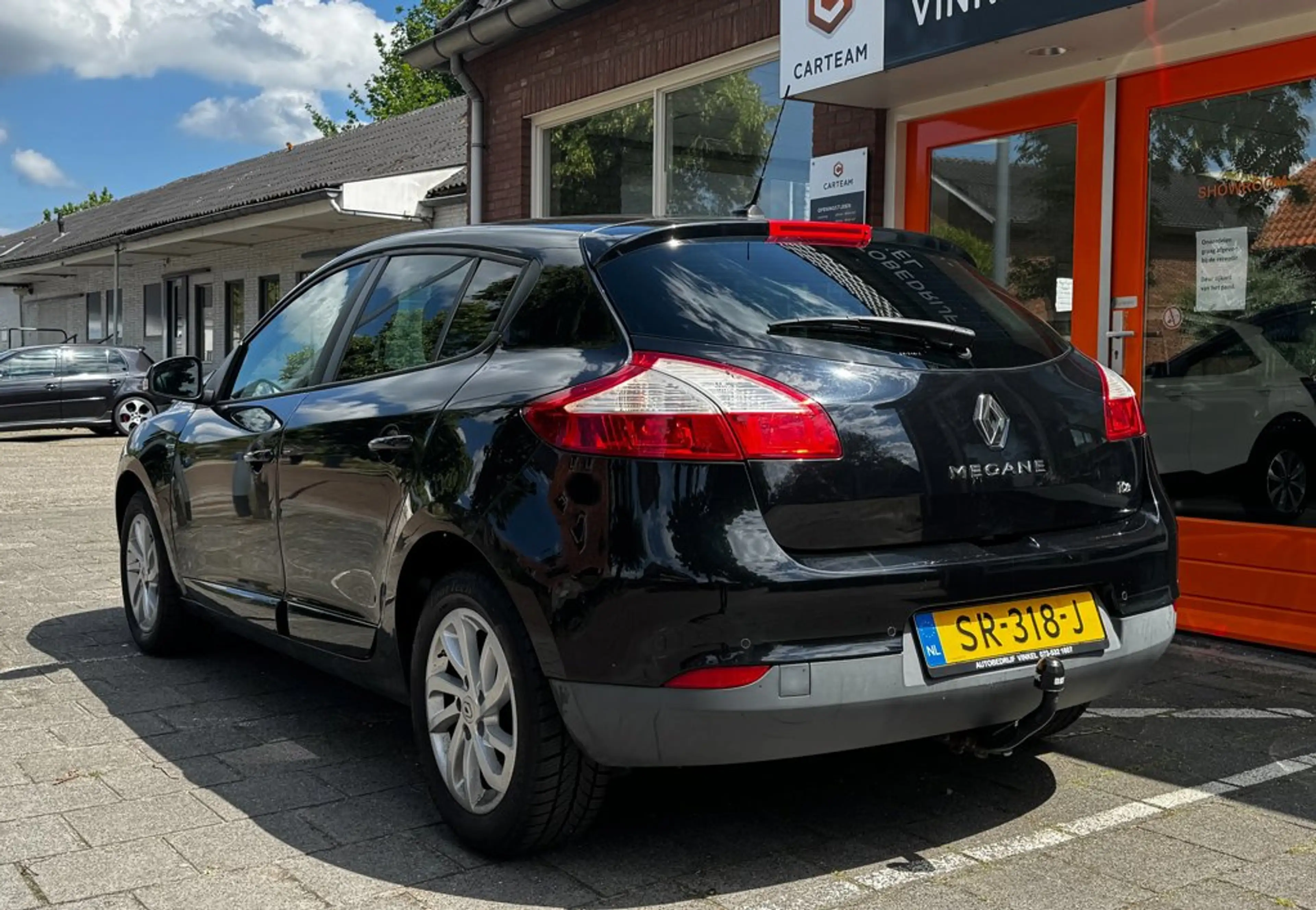 Renault Megane 1.2 TCe Limited — photo 10