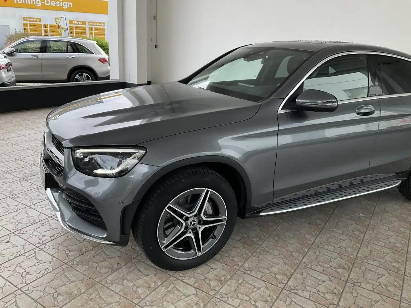Mercedes-Benz GLC 400 GLC 400 d 4M AMG Line/SHD/Distronic/AHK/Kamera LED Grau - 2