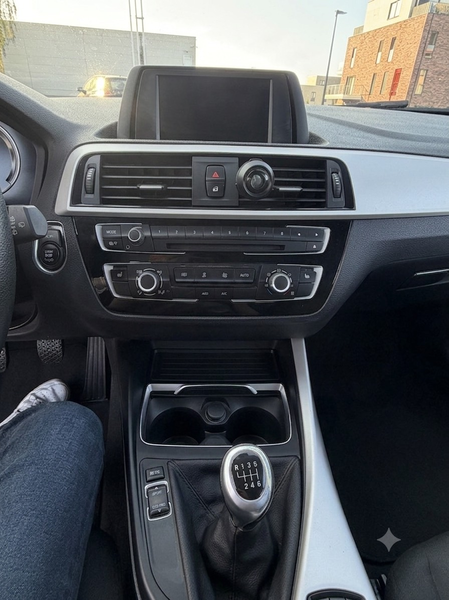 BMW 118 118i — photo 5