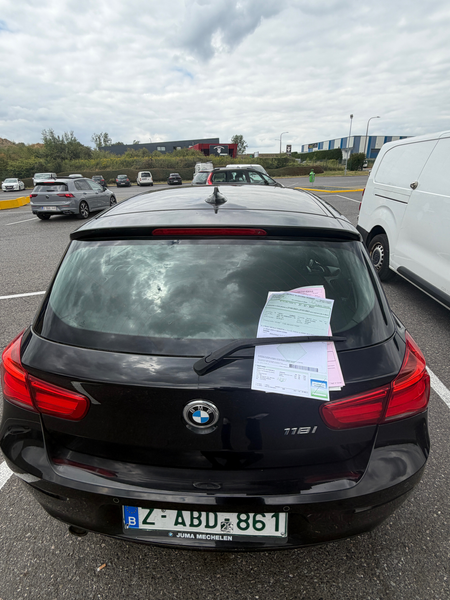 BMW 118 118i