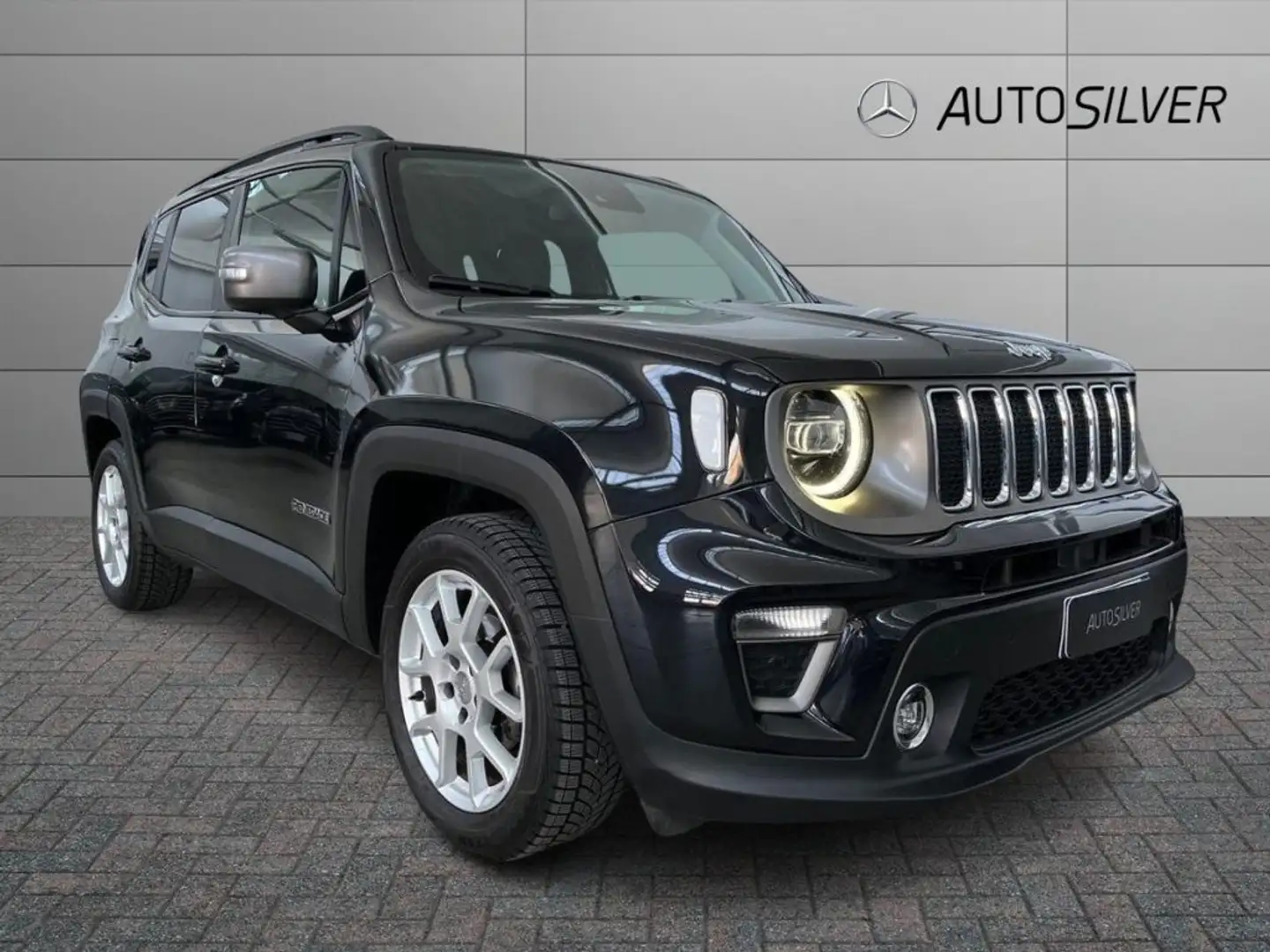Jeep Renegade 1.6 Mjt DDCT 120 CV Night Eagle Nero - 1