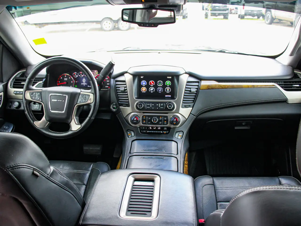 GMC Yukon fotografie GMC Yukon