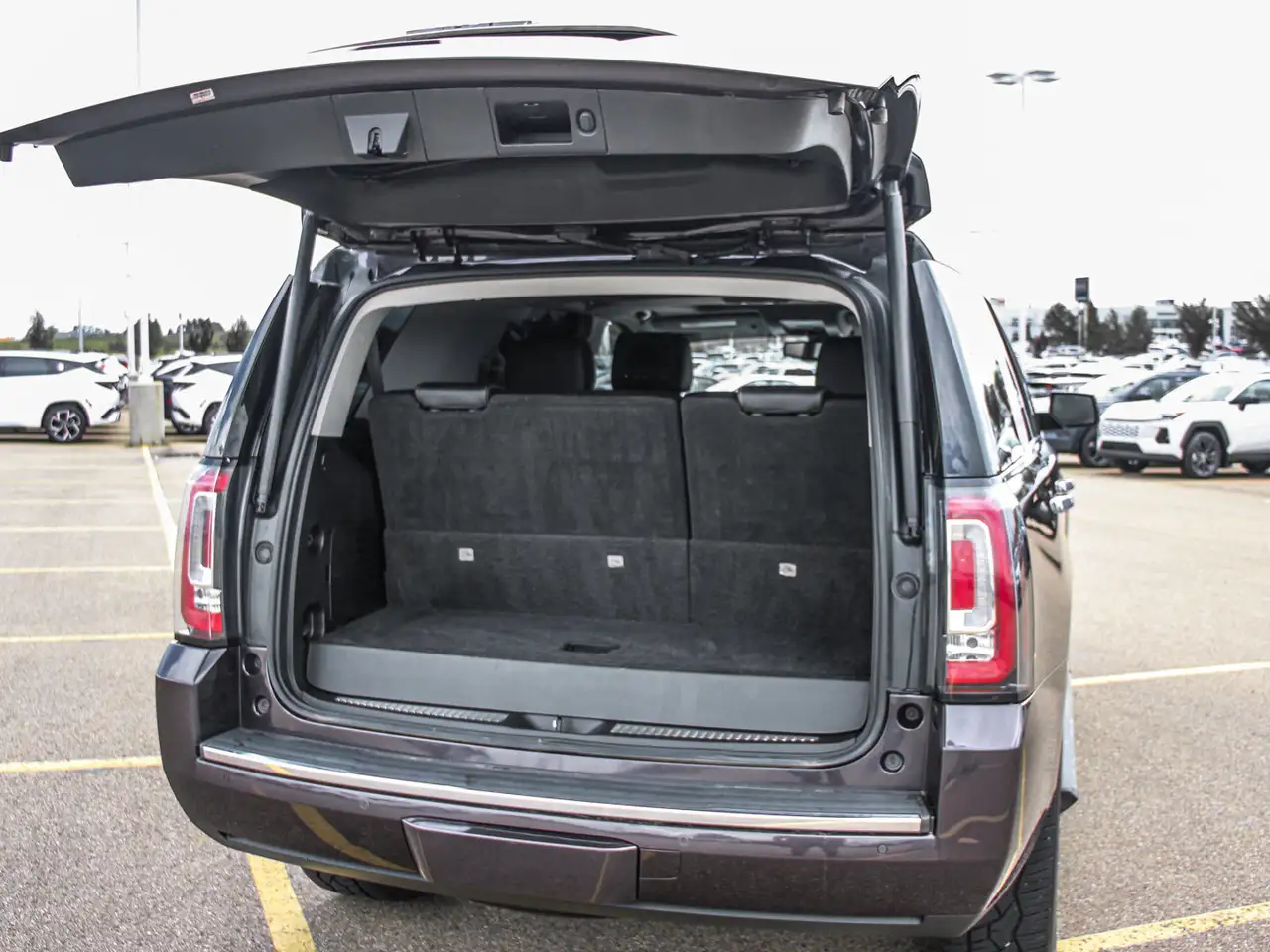 GMC Yukon fotografie GMC Yukon