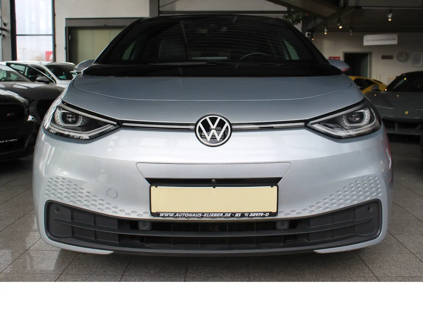 Volkswagen ID.3 Pro Perfor W-PUMPE*KEY*SHZ*NAV*IQ-L*ACC*360 Silber - 2