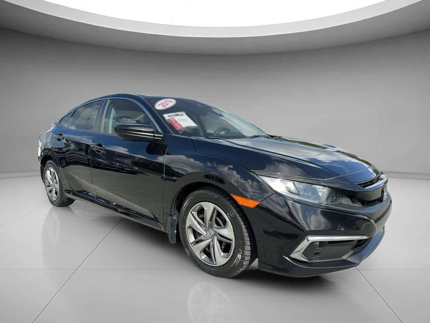 2019 Honda Civic LX CVT Sedan — снимка 1
