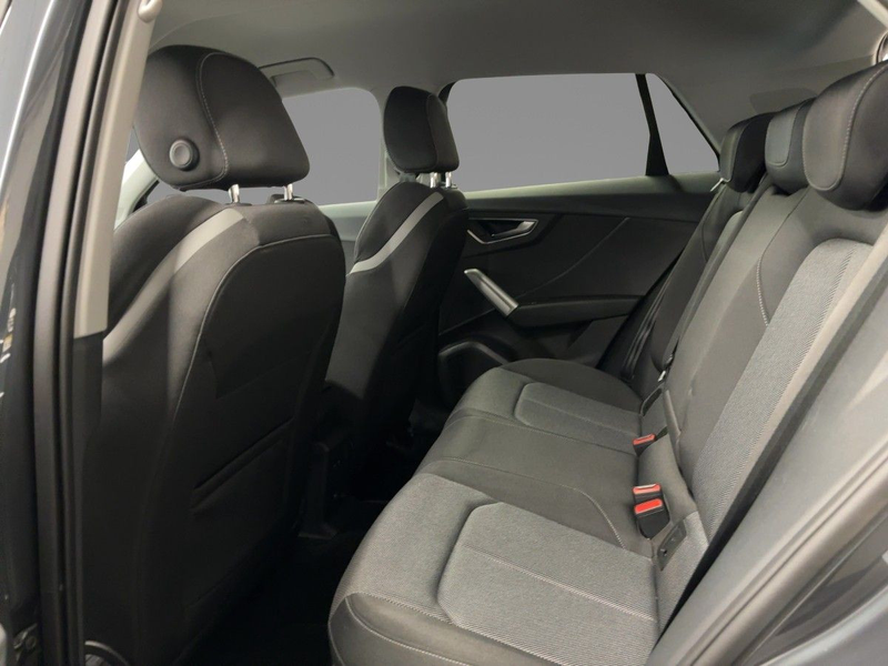 Audi Q2 Advanced 35 TDI S tr. PDC AHK LED NAVI — photo 12