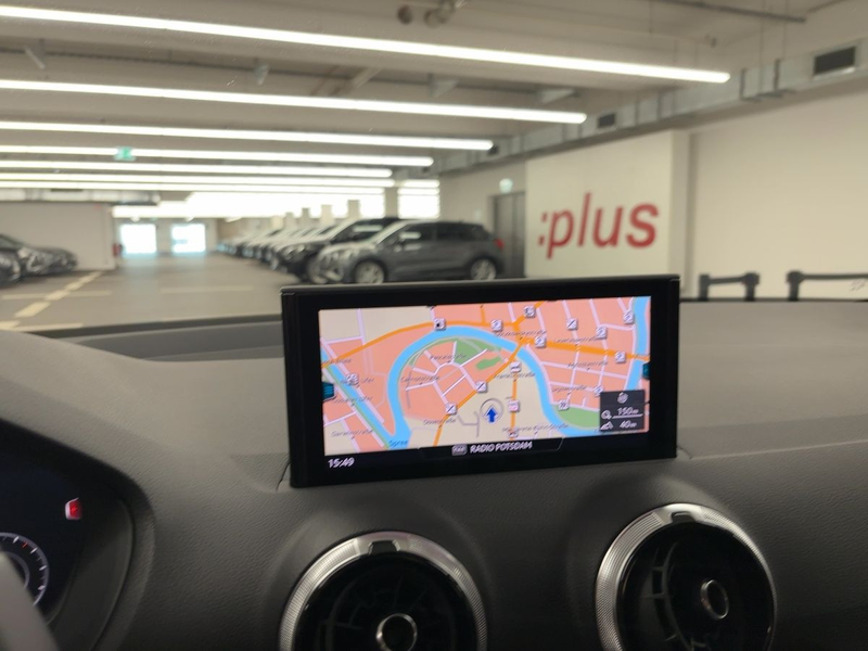 Audi Q2 Advanced 35 TDI S tr. PDC AHK LED NAVI — photo 15