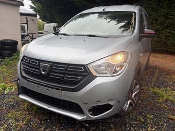 Dokker Stepway 1.3 TCe Stepway GPF (EU6.2)