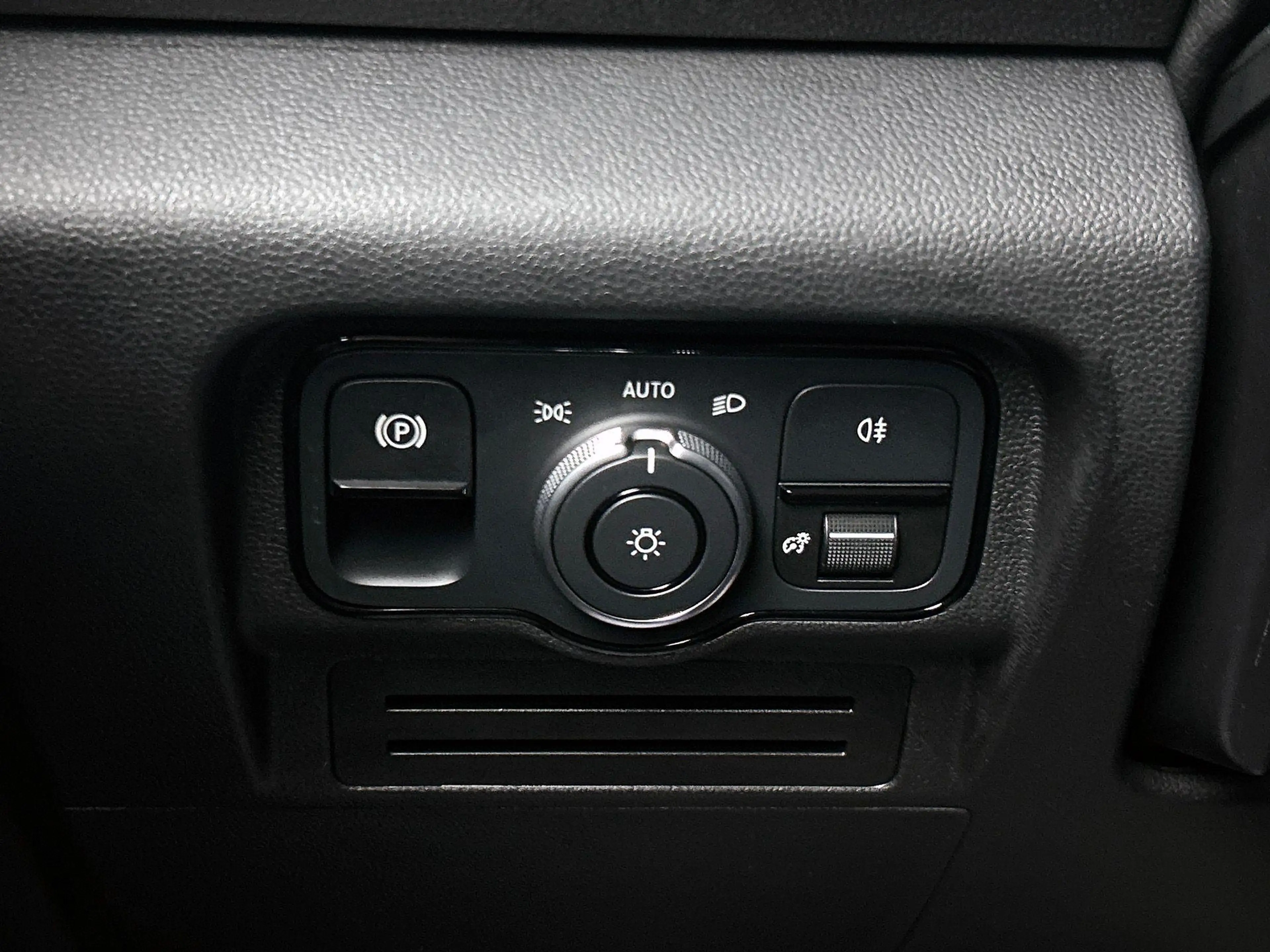 Mercedes-Benz T-Class 180 d Style | Dodehoekassistent | Smartphone Integ — photo 12