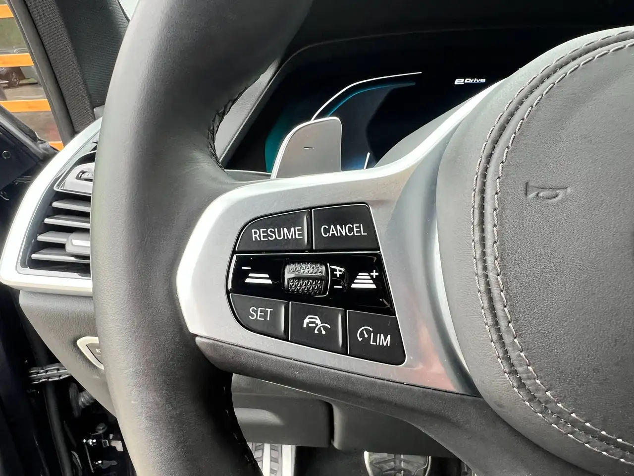 BMW X5 45e X-Drive M-SPORT/ ADAPTIVE/ HEAD UP/ LED/ LUCHTVERING/ 360° CAMERA/ GARANTIE, миниатюра 16