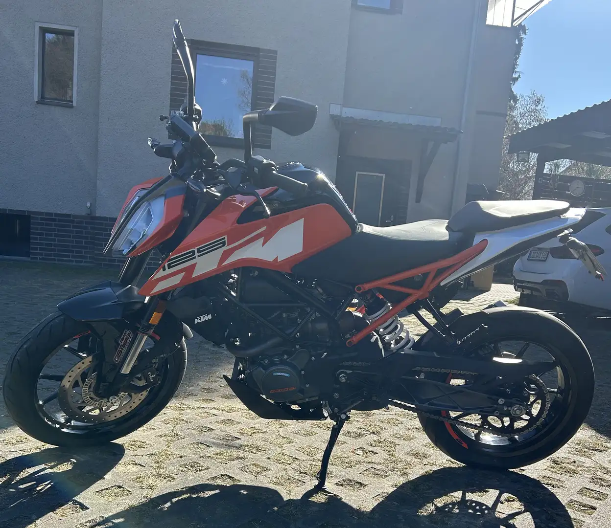 KTM 125 Duke Orange - 2