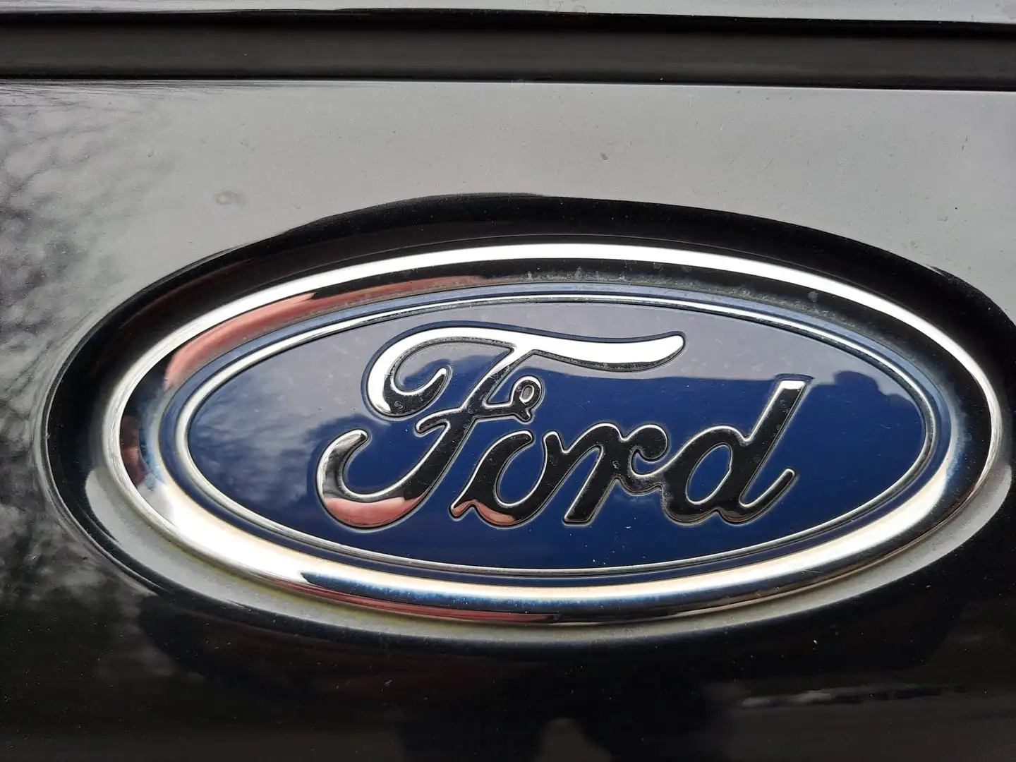 Ford Fiesta *Top*Celebration Edition*Klima*nur 62000 km*TÜV Schwarz - 1