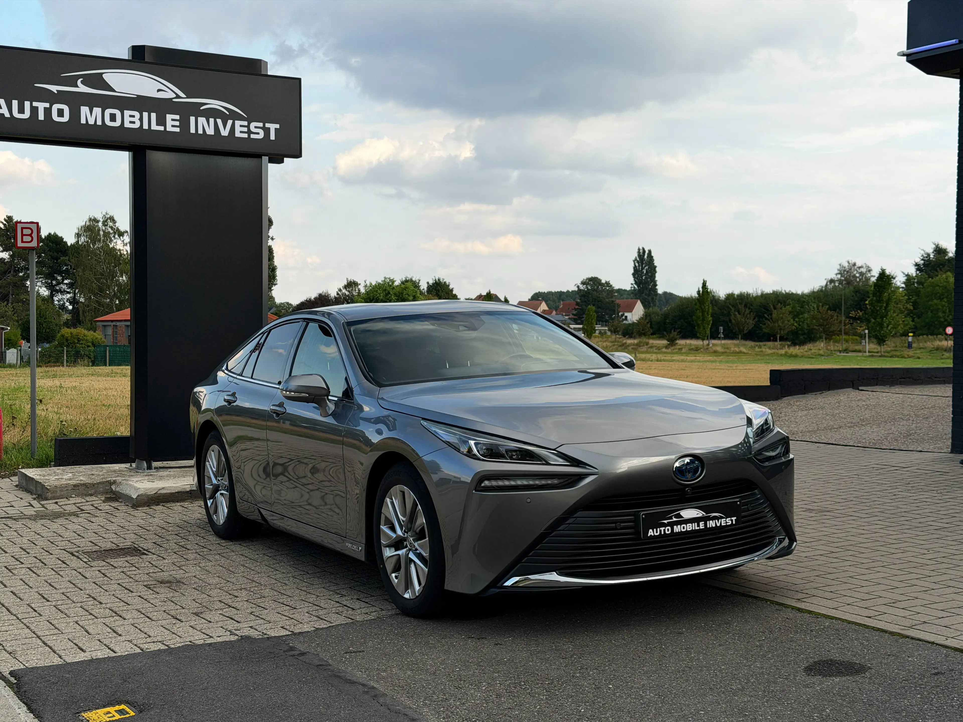 Toyota Mirai Mirai Fuel Cell HYDROGEN⎪LIKE NEW⎪0483/47.20.60 — photo 2