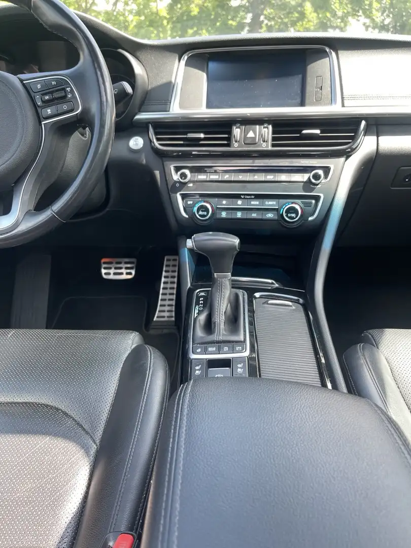 Kia Optima 1.7 CRDI DCT Spirit - 1