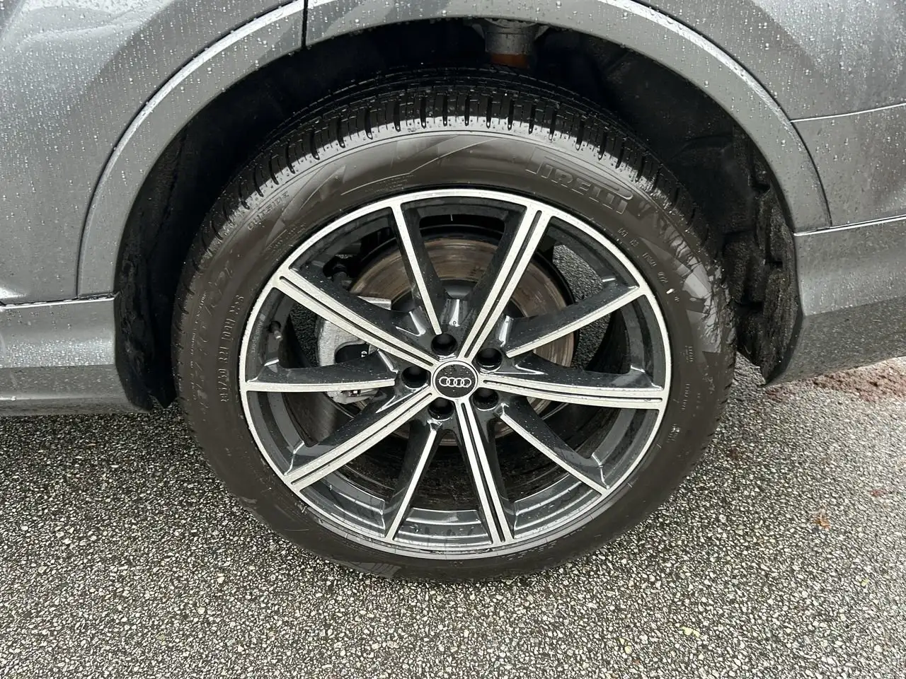 Audi Q7 снимка Audi Q7