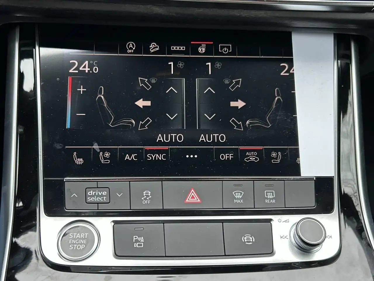 Audi Q7 снимка Audi Q7