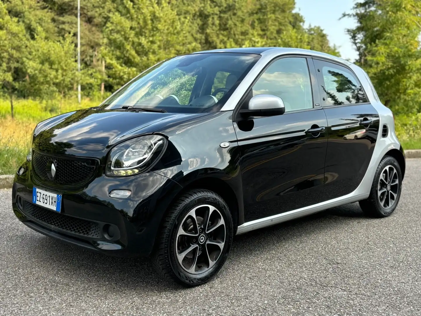 smart forFour 70 1.0 Youngster*TettoPanorama* Nero - 2