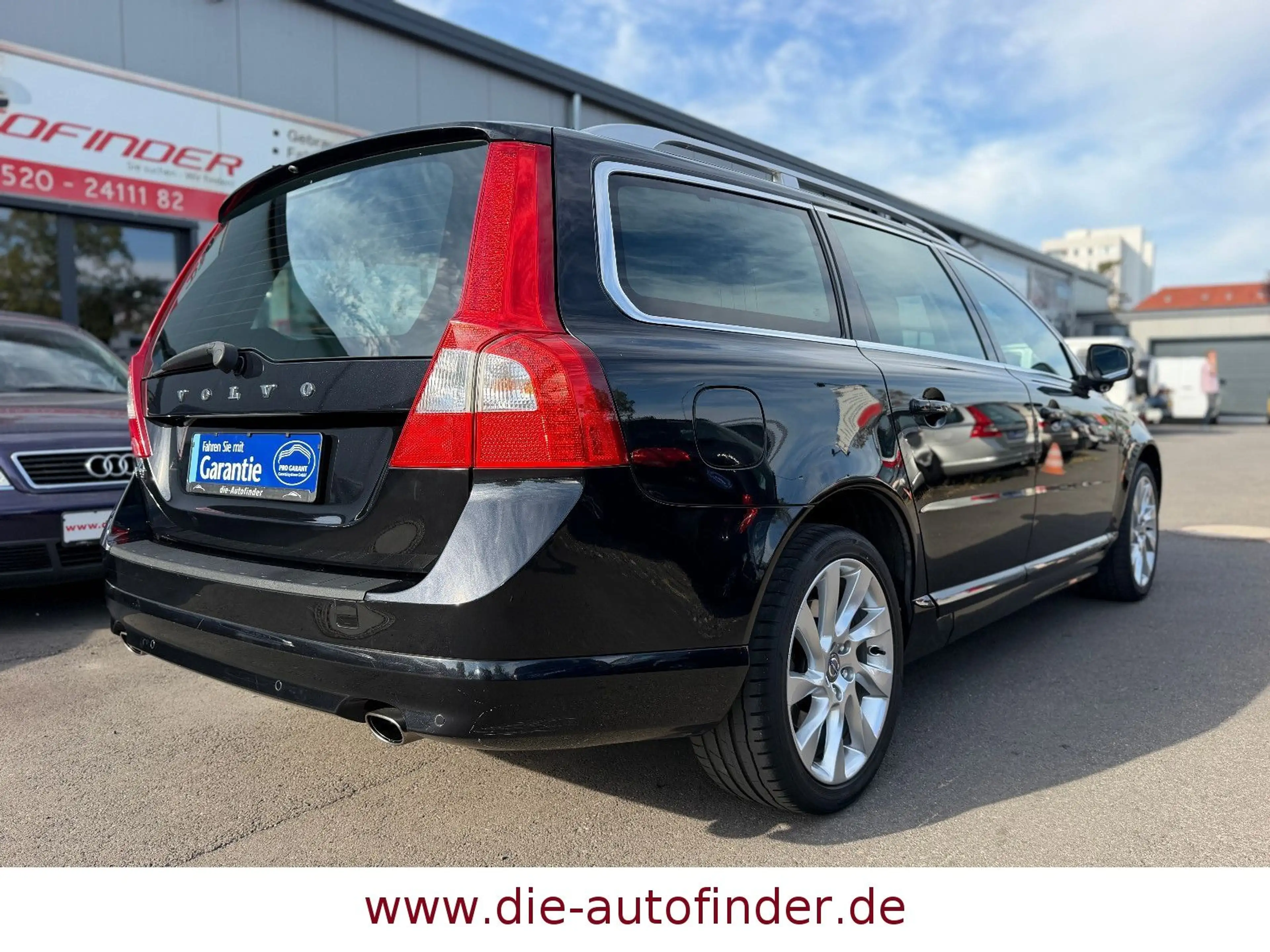 Volvo V70 3.0 T6 AWD Xenon,Navi,Leder,GSD,ACC,Standh. — photo 12