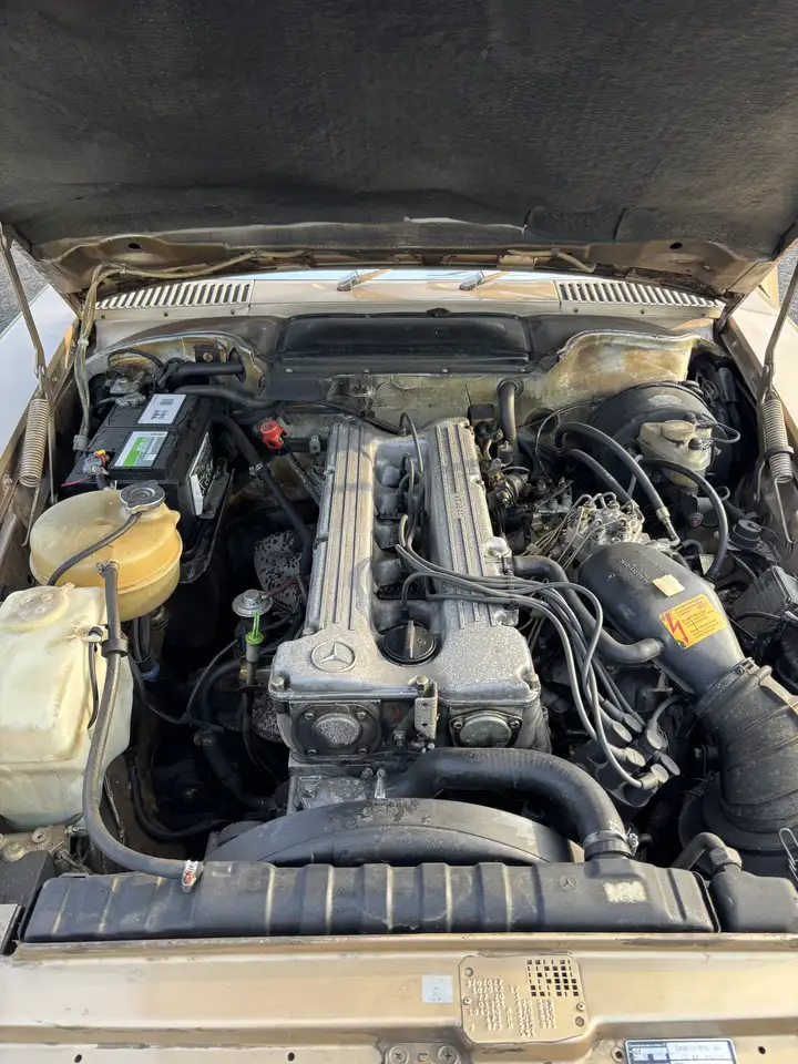 Mercedes-Benz SL 280, foto 12