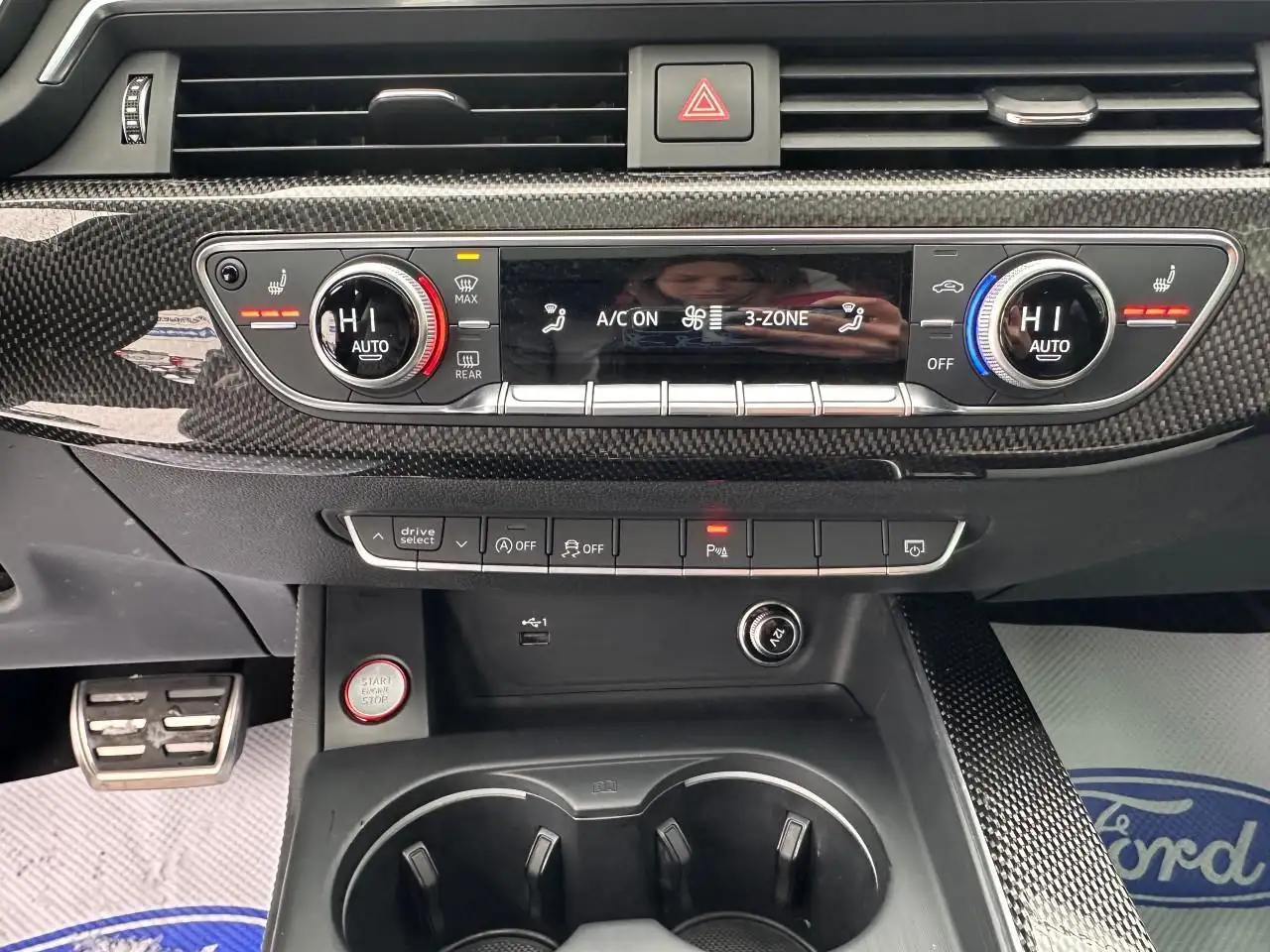 Audi S5 снимка Audi S5