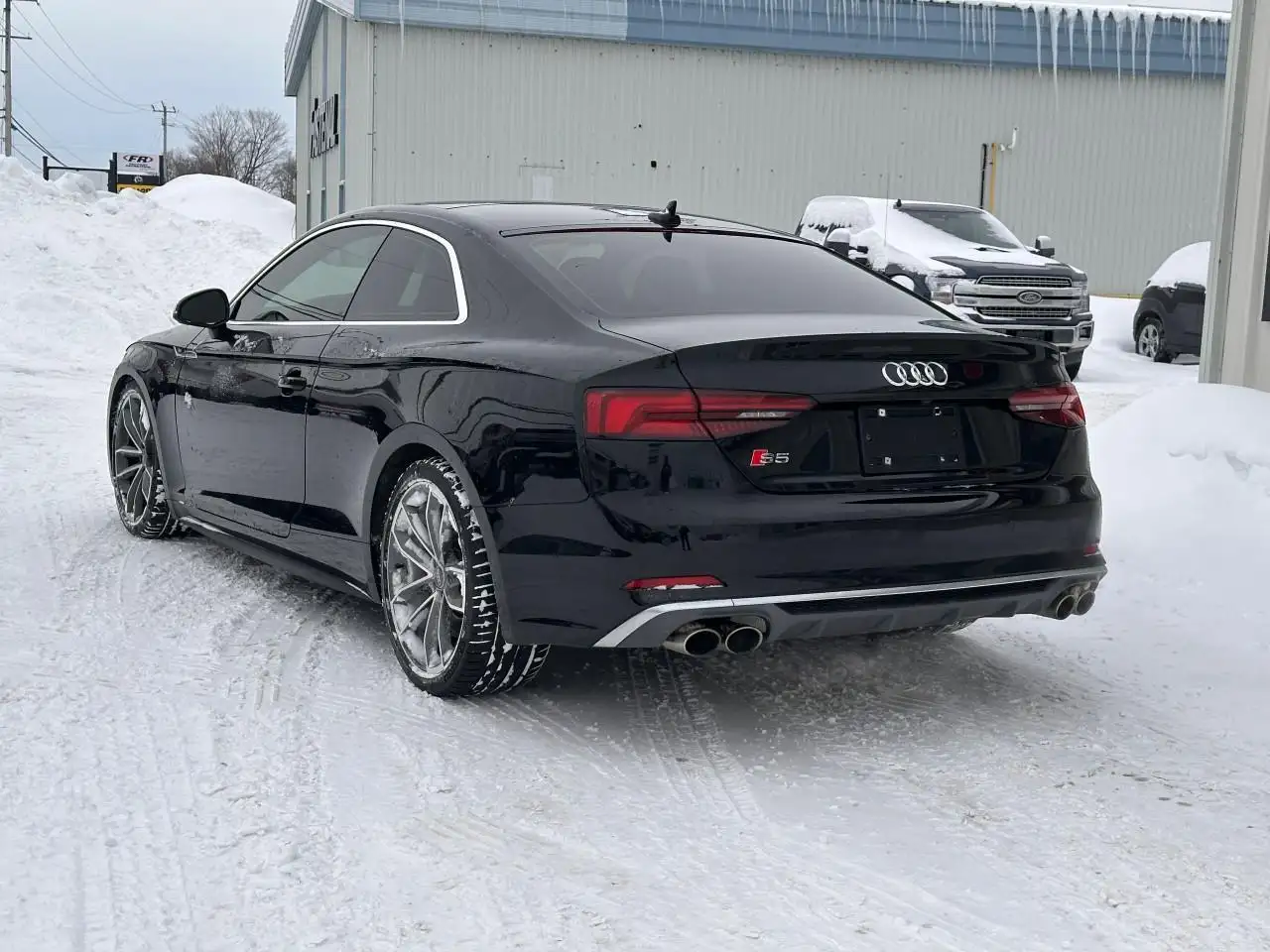 Audi S5 снимка Audi S5