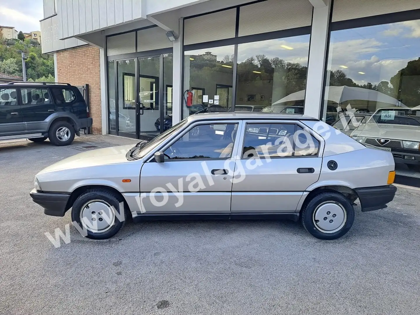 Alfa Romeo 33 1.5 Quadrifoglio Oro (prima serie) RICONDIZIONATA Gümüş rengi - 2