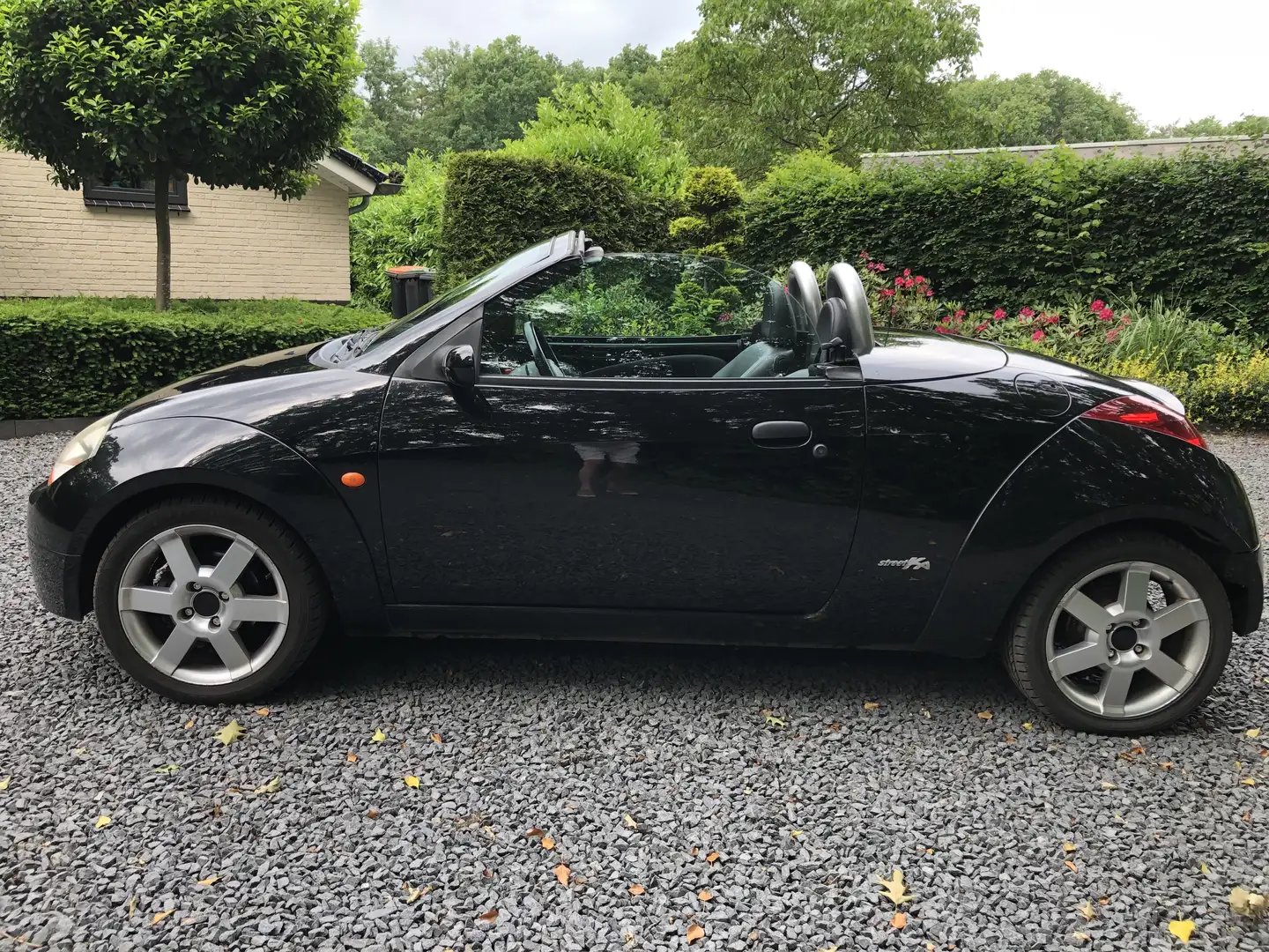 Ford Ka/Ka+ 1.6 First Edition Negro - 1