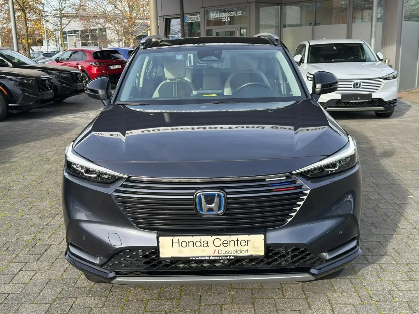 Honda HR-V Hybrid 1.5 Advance Style|Allwetter Grau - 2