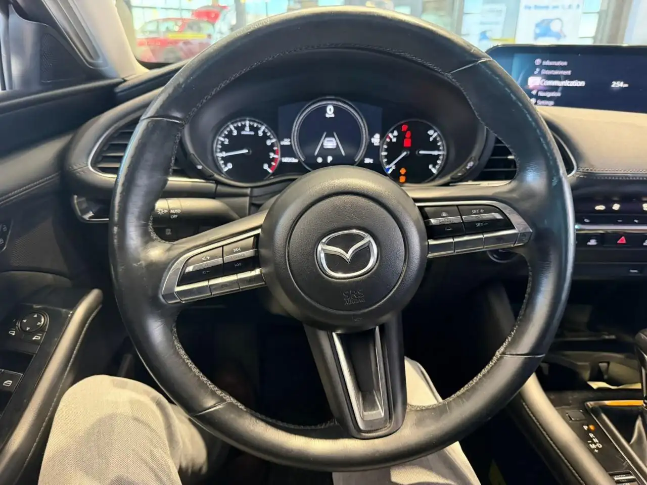 Mazda 3 снимка Mazda 3