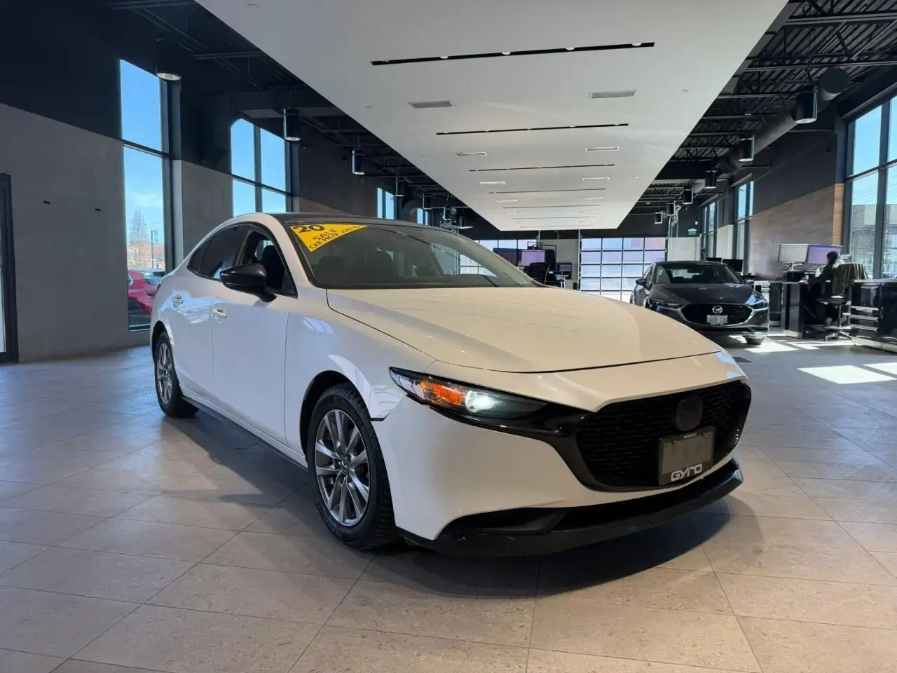 Mazda 3 снимка Mazda 3