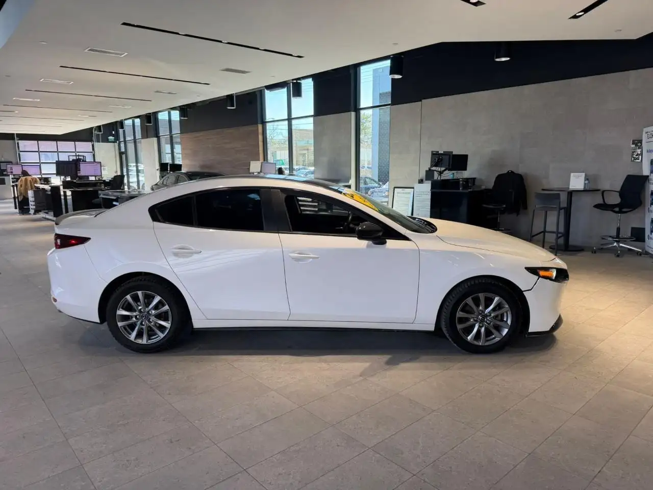 Mazda 3 снимка Mazda 3