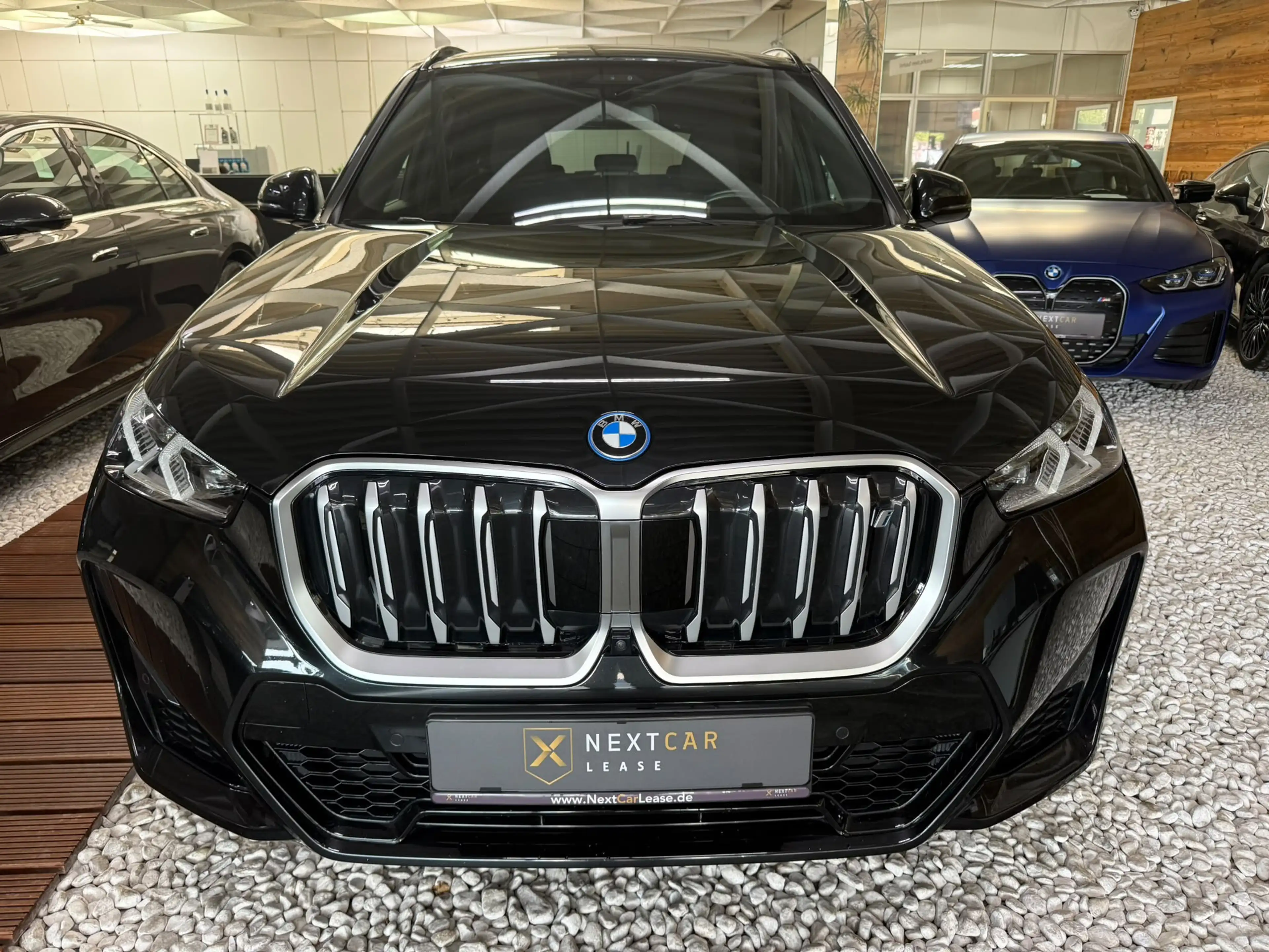 BMW X1 30 xDrive M Sport Pano H K Park.HUD SHz — photo 2