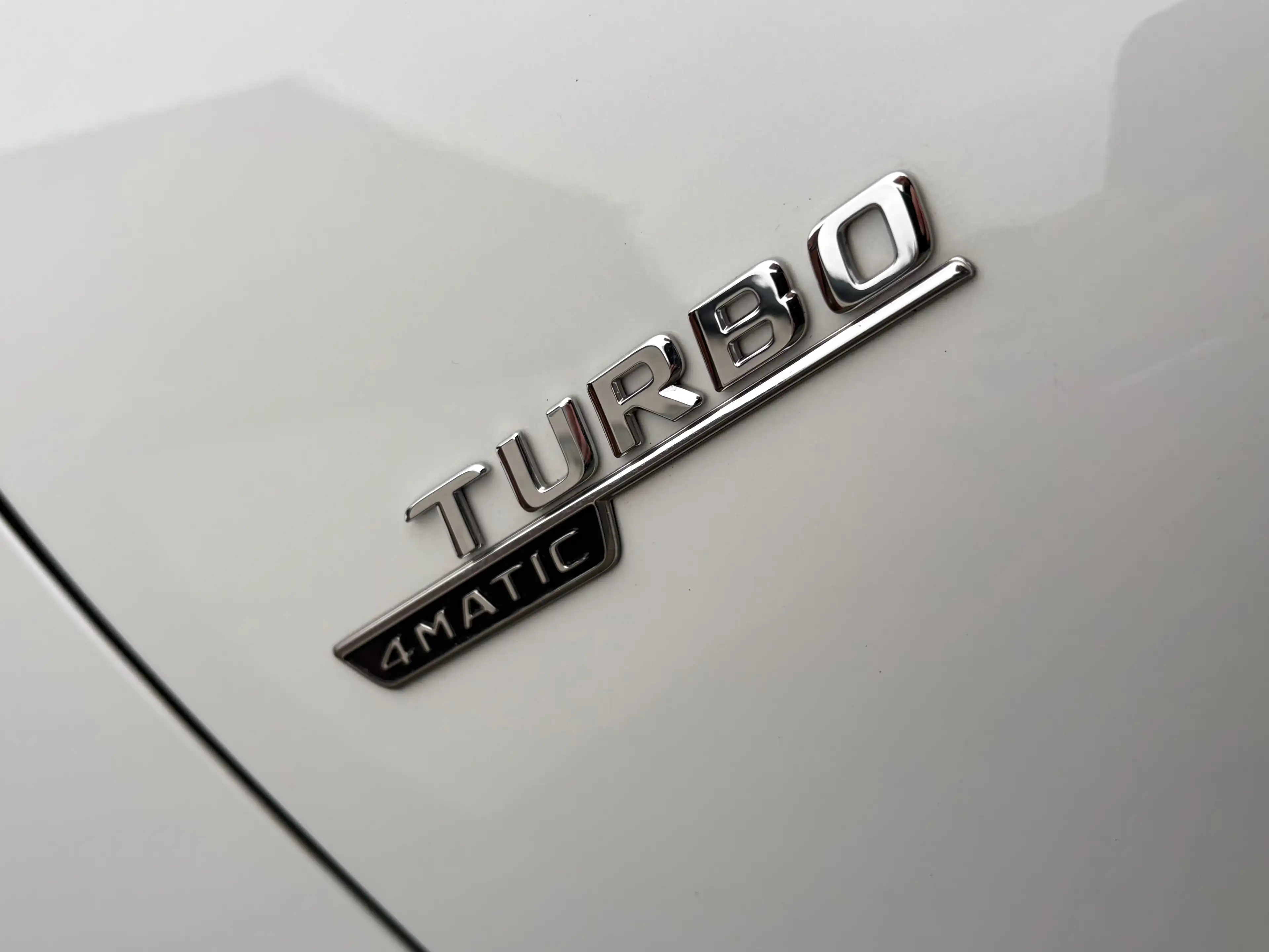 Mercedes-Benz GLB 35 AMG TURBO 4-Matic *1er Propriétaire *Suivi Mercedes — photo 8
