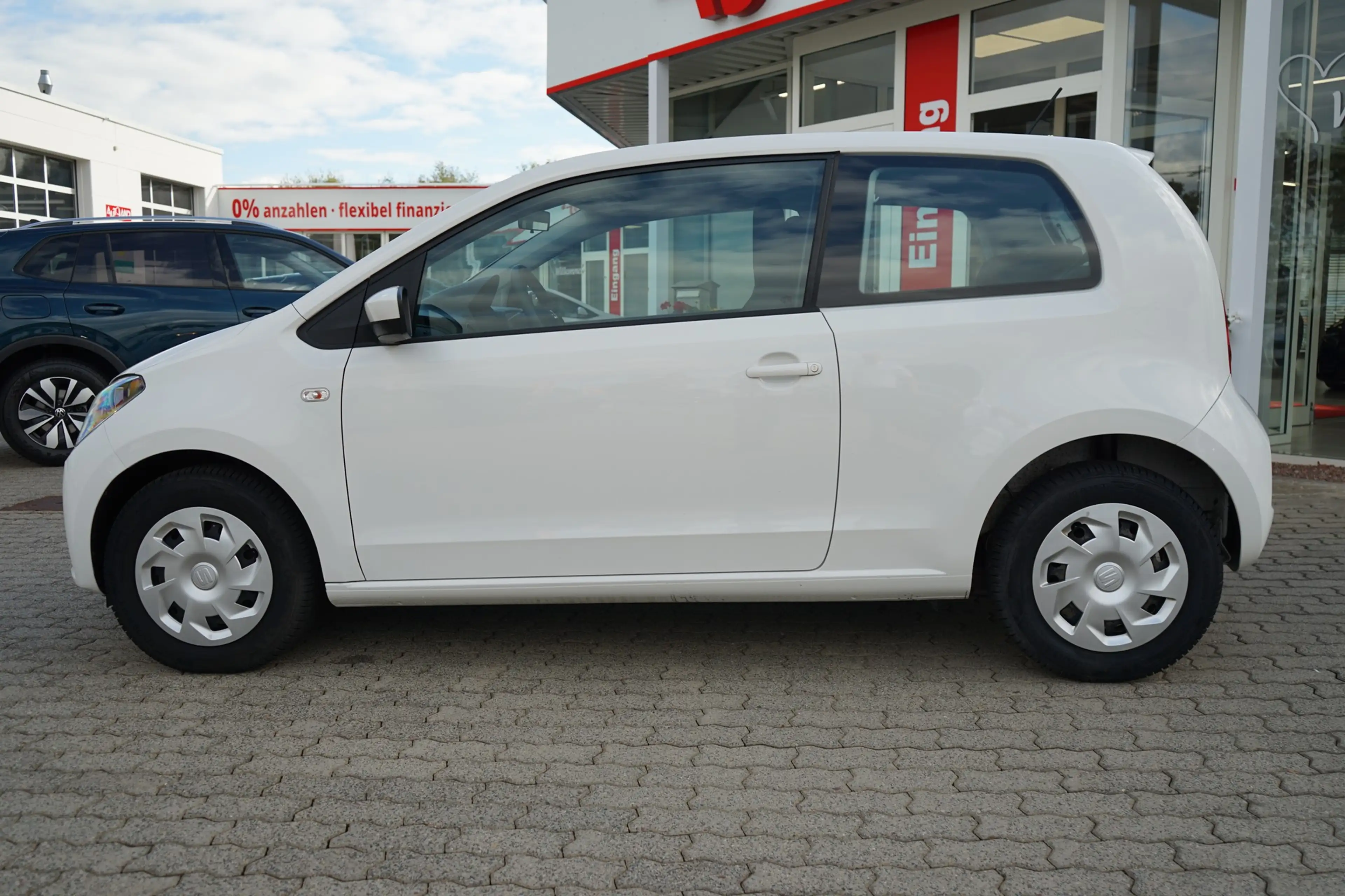 SEAT Mii 1.0 Chic AUX Bordcomputer Checkheft — photo 4