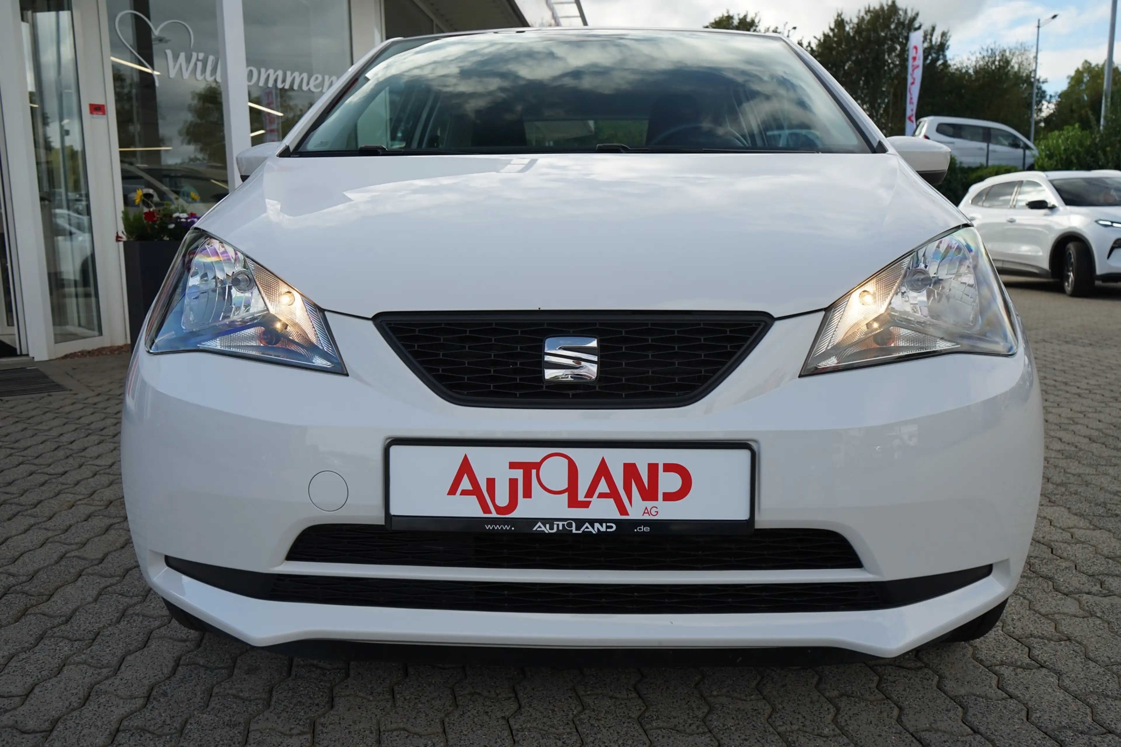 SEAT Mii 1.0 Chic AUX Bordcomputer Checkheft — photo 11